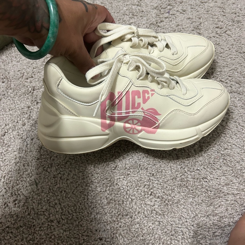 Women's Cream Sneakers